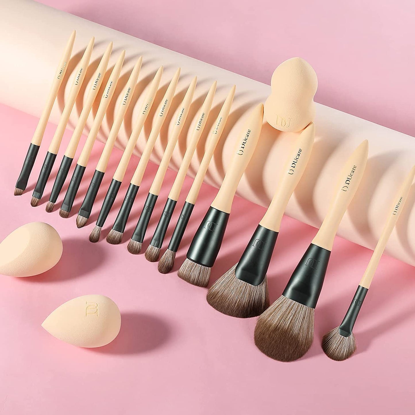 Makeup Brushes 14Pcs with 3Pcs Makeup Spong & Cosmetic Bag - Lime Mojito Series Makeup Brush Set for Foundation Blending Face Powder Blush Concealers Eye Shadows